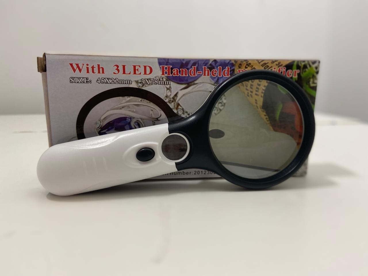 LA LOUPE DE REPARATION 40X